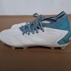 Adidas Parley Men's White and Blue Soccer Cleats Size 8